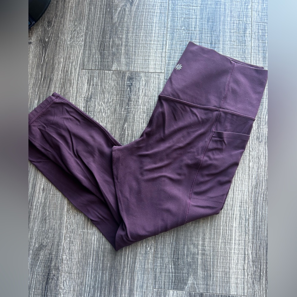 Athleta - Salutation Leggings